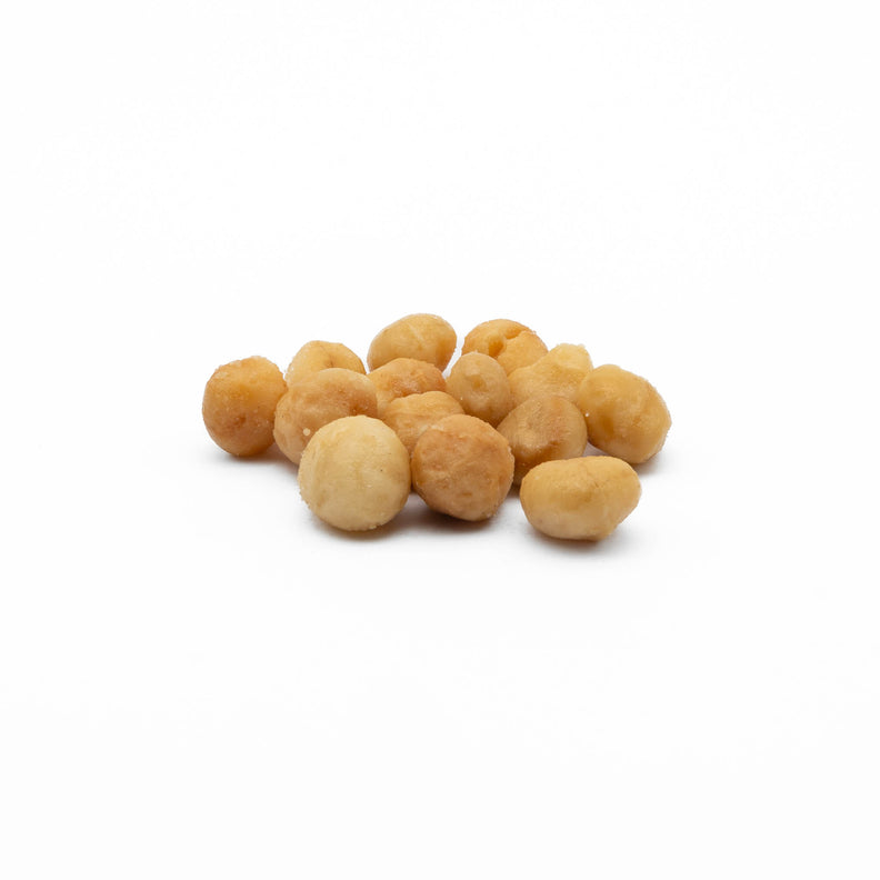 macadamia nuts cooked in triple refined peanut oil