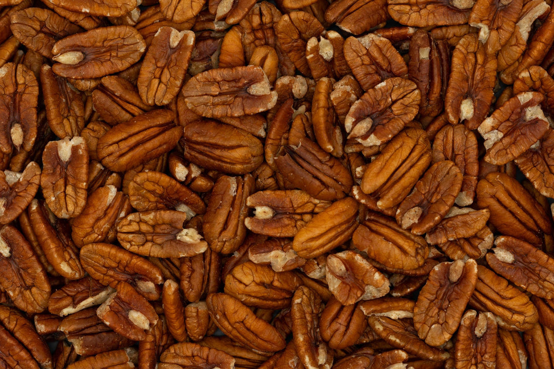 Raw vs Roasted Nuts: The Healthier Choice?